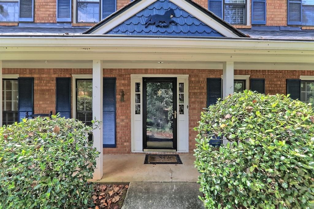 4 bedroom, 3 bathroom, 3,100 sq ft single family residence sold at 3255 Sweet Buckeye Drive, Marietta, GA 30066