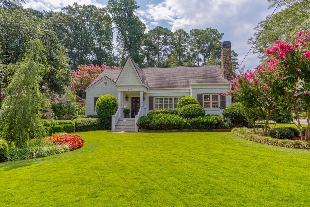 4 bedroom, 4 bathroom, 3,053 sq ft single family residence sold at 1693 Johnson Road, Atlanta, GA 30306