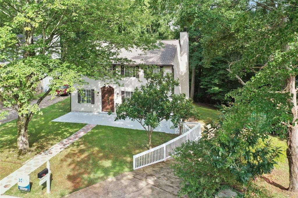 4 bedroom, 3 bathroom, 2,016 sq ft single family residence sold at 485 Liberty Trace, Roswell, GA 30076