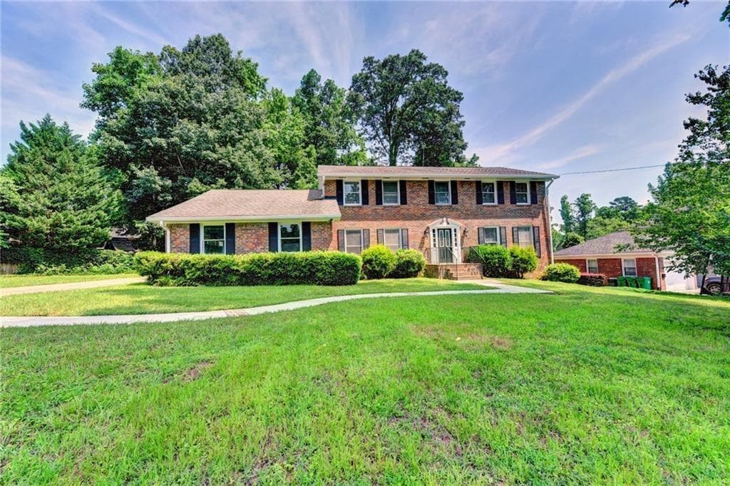 2224 Sancroff Court, Dunwoody, GA 30338 — most recent listing photo