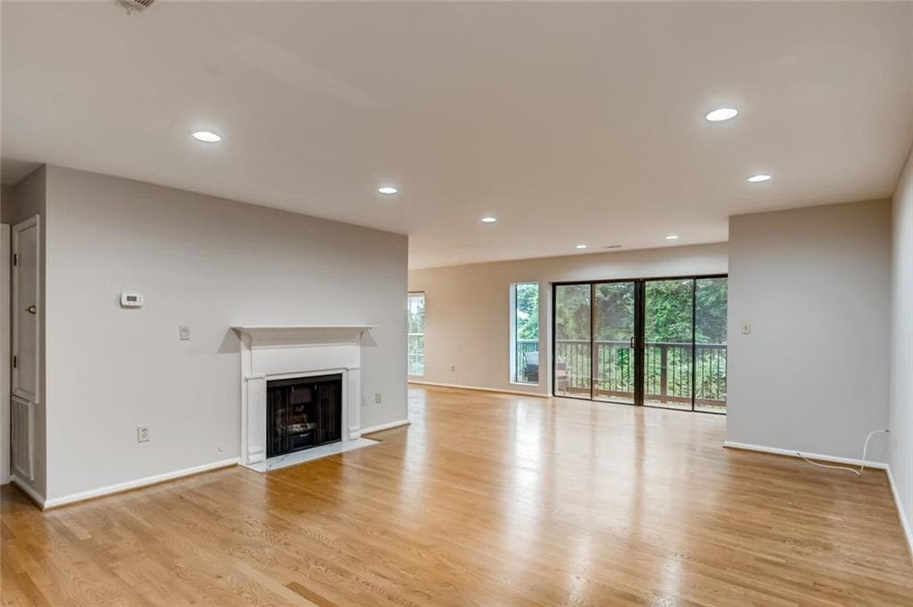 2 bedroom, 2 bathroom, 1,504 sq ft condominium sold at 1214 Pine Heights Drive 1214, Atlanta, GA 30324