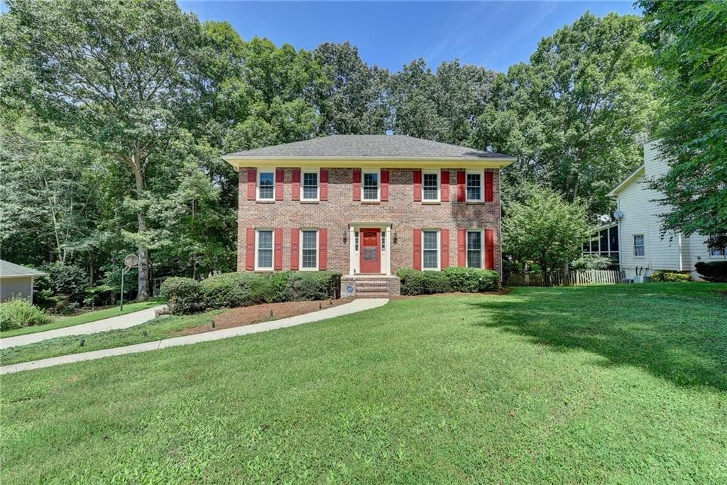 1565 Maple Ridge Drive, Suwanee, GA 30024 — most recent listing photo