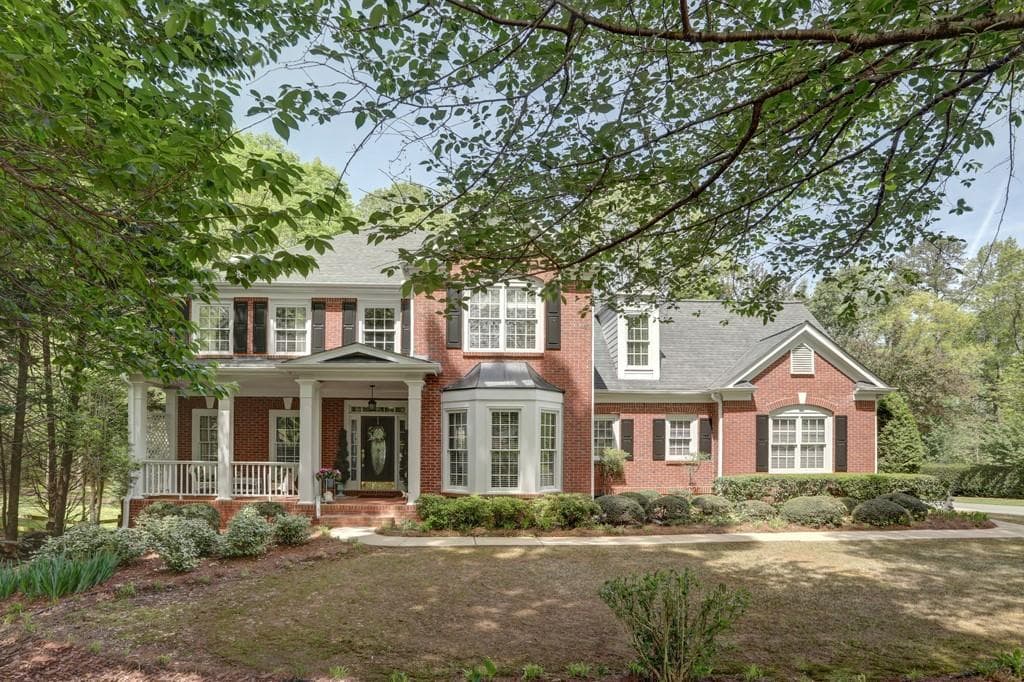 801 Lakemere Crest, Suwanee, GA 30024 — most recent listing photo