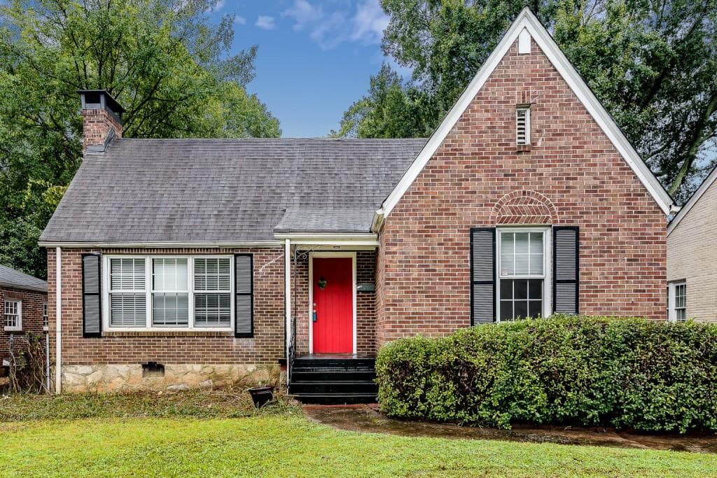3 bedroom, 1 bathroom, 1,760 sq ft single family residence sold at 1145 Portland Avenue, Atlanta, GA 30316