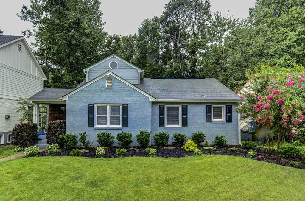2 bedroom, 2 bathroom, 1,242 sq ft single family residence sold at 1679 Van Vleck Avenue, Atlanta, GA 30316