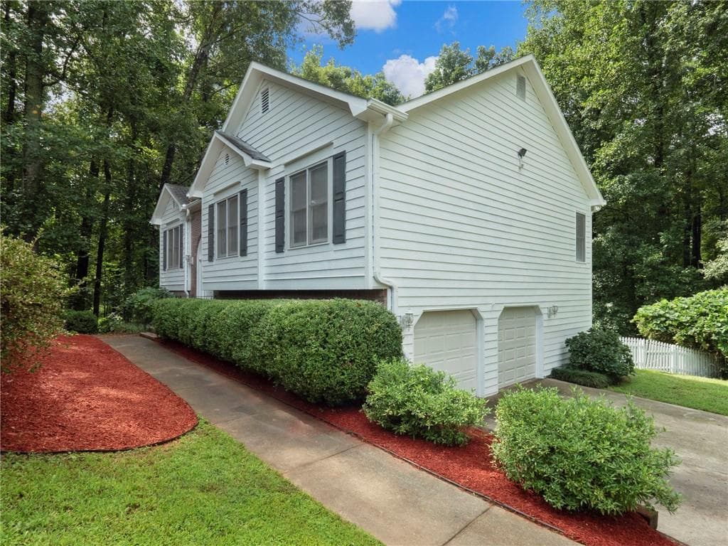 1466 Riveredge Court, Bethlehem, GA 30620 — most recent listing photo