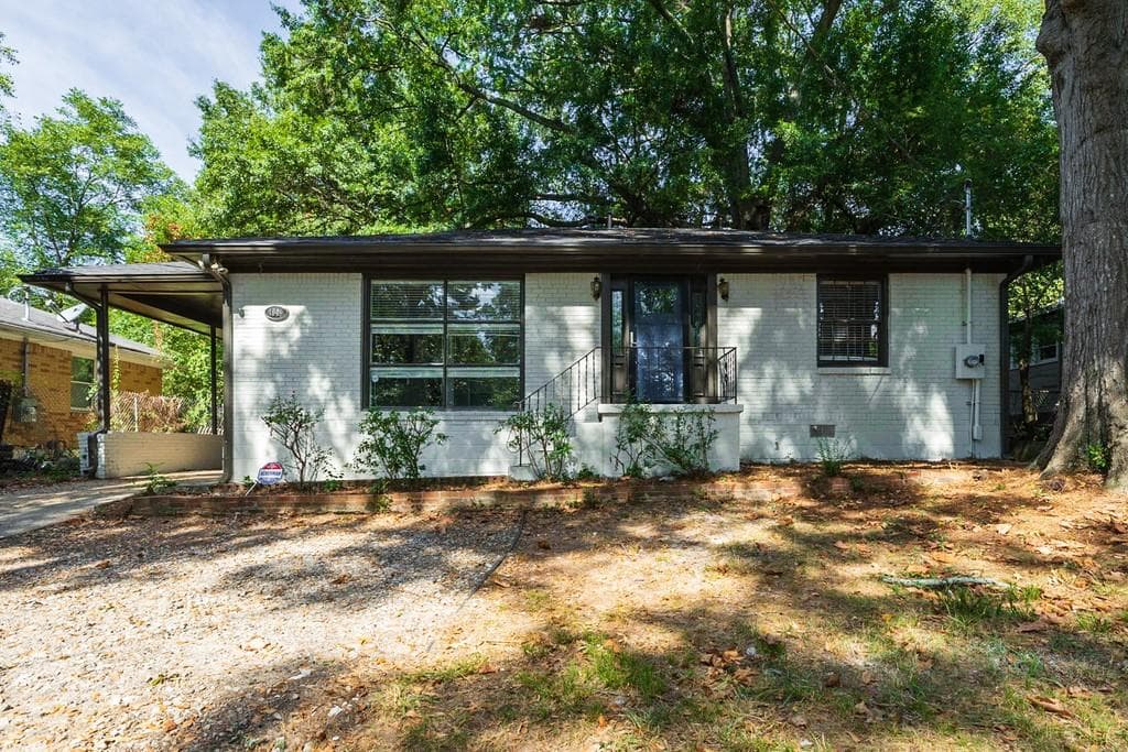 3 bedroom, 1 bathroom, 1,080 sq ft single family residence sold at 1044 Moreland Drive, Atlanta, GA 30315