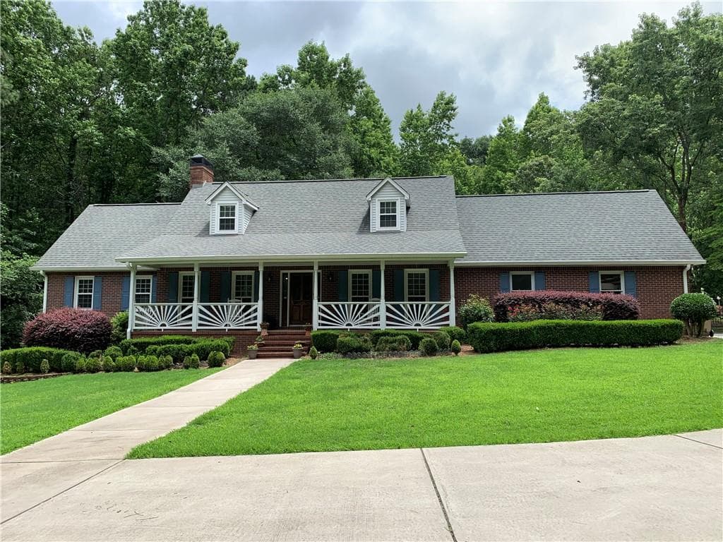 4 bedroom, 4 bathroom, 3,791 sq ft single family residence sold at 94 Deer Creek Trail, Hoschton, GA 30548