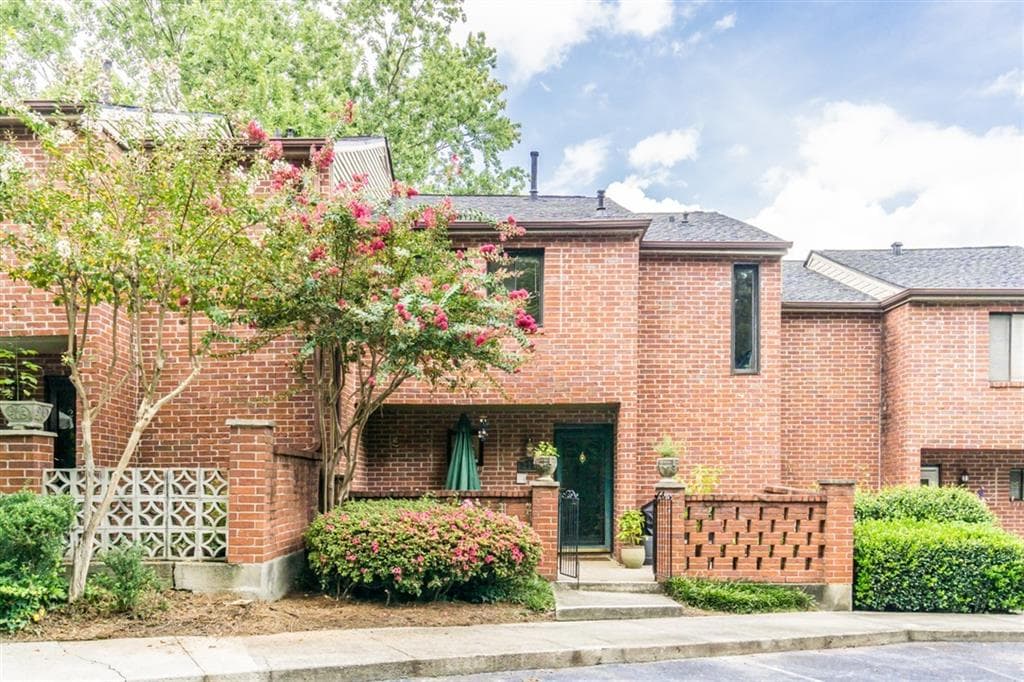 2276 Pernoshal Court, Dunwoody, GA 30338 — most recent listing photo