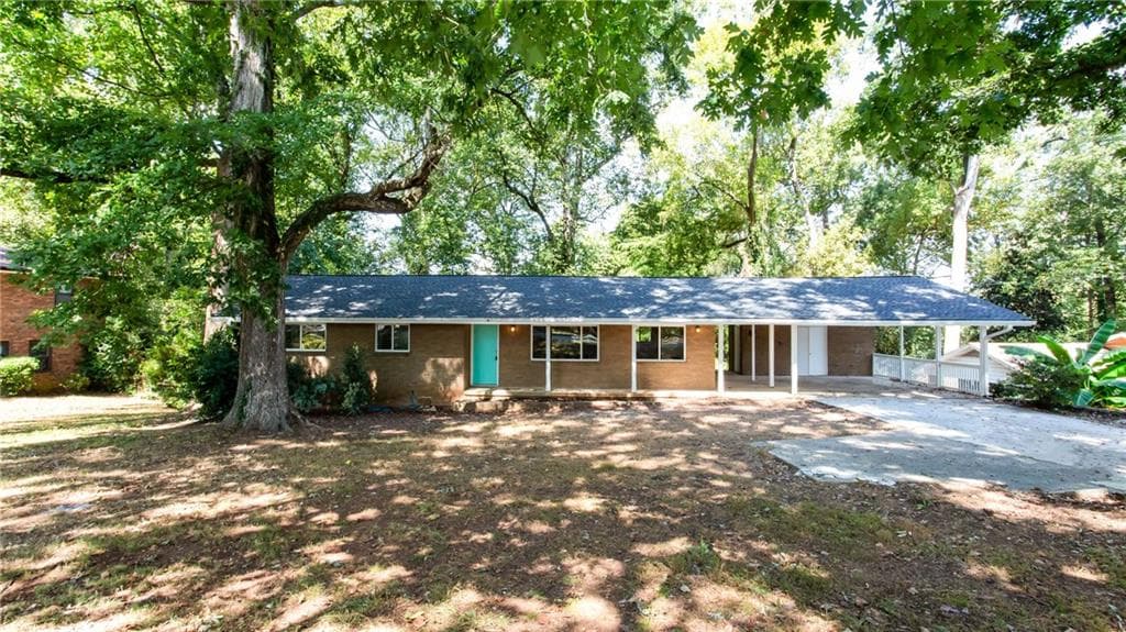 4 bedroom, 3 bathroom, 3,016 sq ft single family residence sold at 3291 Clifton Church Road, Atlanta, GA 30316