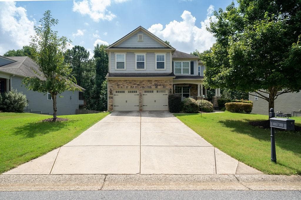 4 bedroom, 3 bathroom, 2,910 sq ft single family residence sold at 218 Hampton Station Boulevard, Canton, GA 30115