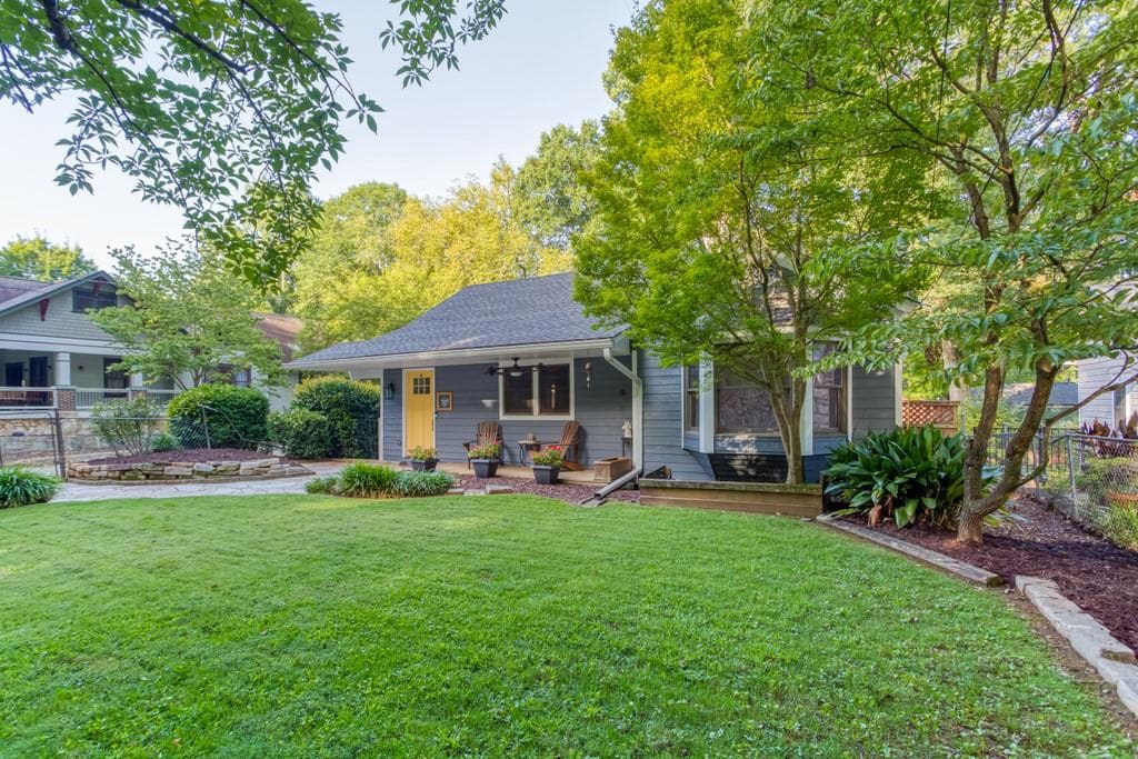 3 bedroom, 3 bathroom, 2,026 sq ft single family residence sold at 939 Underwood Avenue, Atlanta, GA 30316