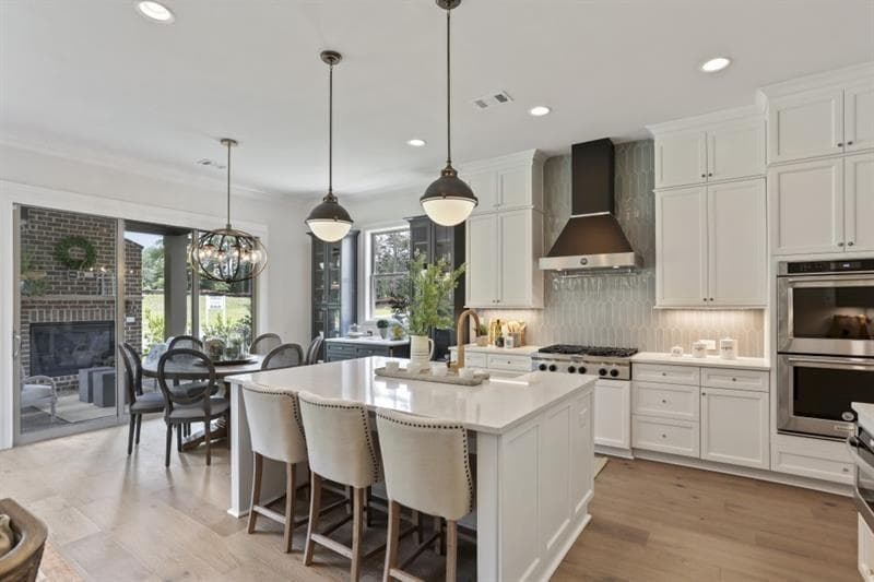 3 bedroom, 4 bathroom, 2,917 sq ft townhouse sold at 4141 Avid Park 18, Marietta, GA 30062