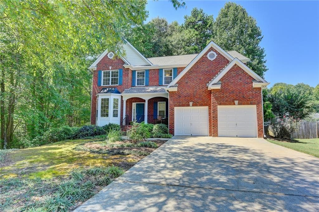 5 bedroom, 4 bathroom, 2,802 sq ft single family residence sold at 2695 Highland Pass, Alpharetta, GA 30004