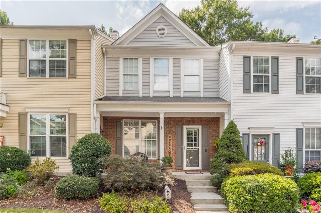 2 bedroom, 3 bathroom, 1,218 sq ft townhouse sold at 10900 Wittenridge Drive F-6, Alpharetta, GA 30022