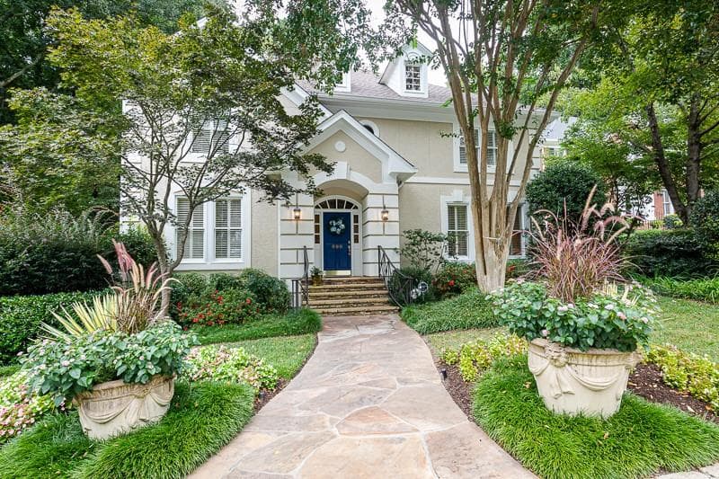 4 bedroom, 3 bathroom, 3,786 sq ft single family residence sold at 690 Greystone Park, Atlanta, GA 30324