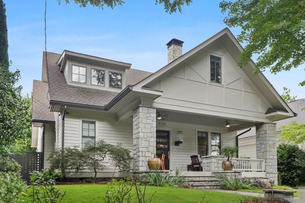 6 bedroom, 6 bathroom, 4,702 sq ft single family residence sold at 1066 Rosedale Drive, Atlanta, GA 30306