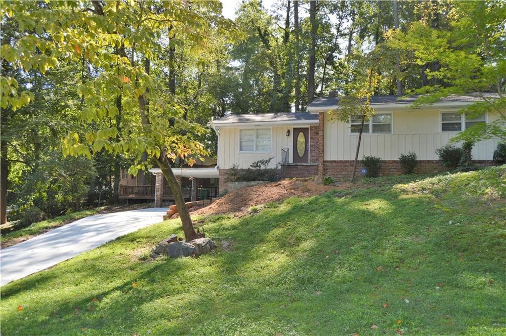 1576 Folkstone Road, Brookhaven, GA 30329 — most recent listing photo