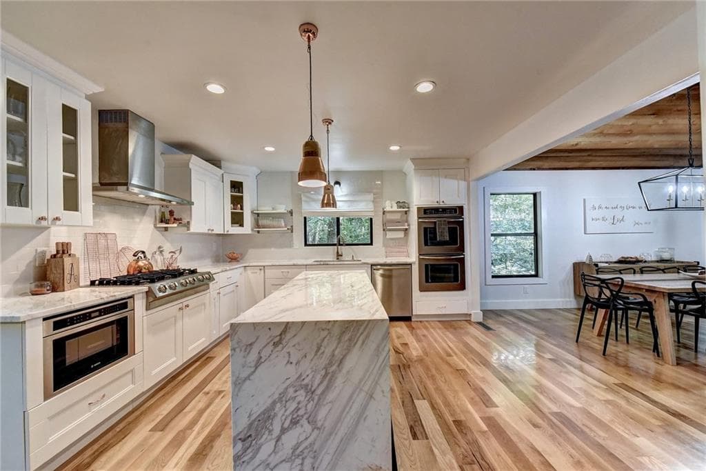 360 N Peak Drive, Alpharetta, GA 30022 — most recent listing photo