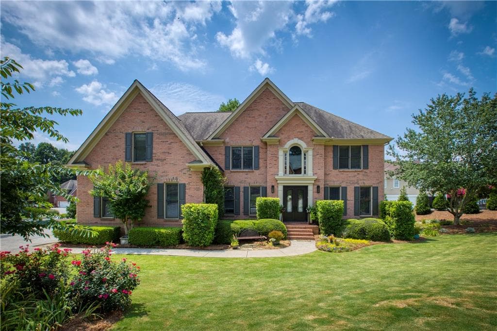 819 Forest Path Lane, Alpharetta, GA 30022 — most recent listing photo
