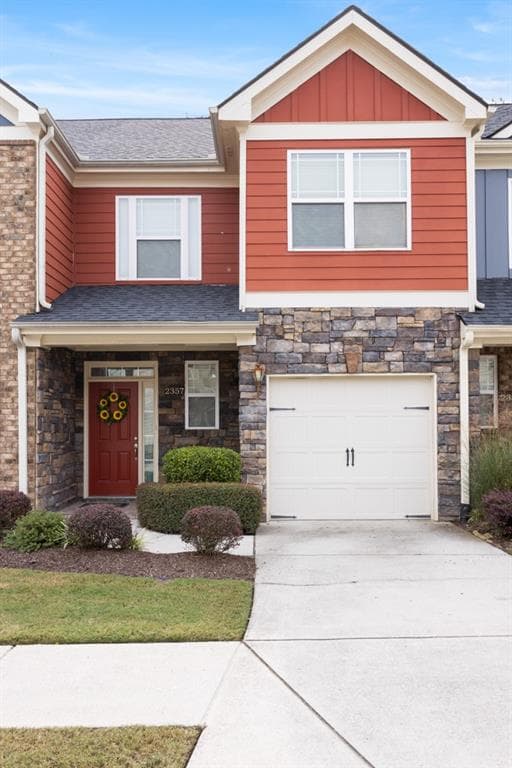 3 bedroom, 3 bathroom, 1,752 sq ft townhouse sold at 2357 Marbleridge Drive, Gainesville, GA 30501