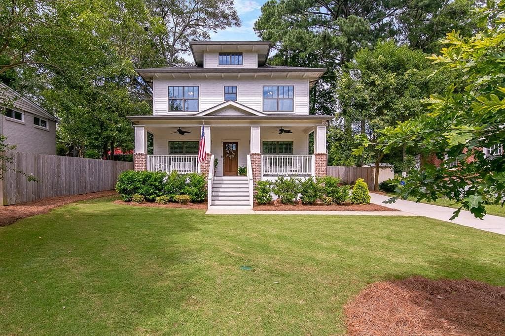 5 bedroom, 4 bathroom, 2,850 sq ft single family residence sold at 875 Derrydown Way, Decatur, GA 30030