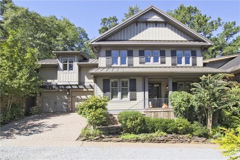 5 bedroom, 6 bathroom, 3,811 sq ft single family residence sold at 115 Weatherford Place, Roswell, GA 30075