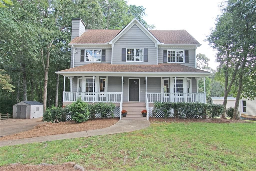 4 bedroom, 3 bathroom, 2,334 sq ft single family residence sold at 5202 Willow Creek Overlook, Woodstock, GA 30188