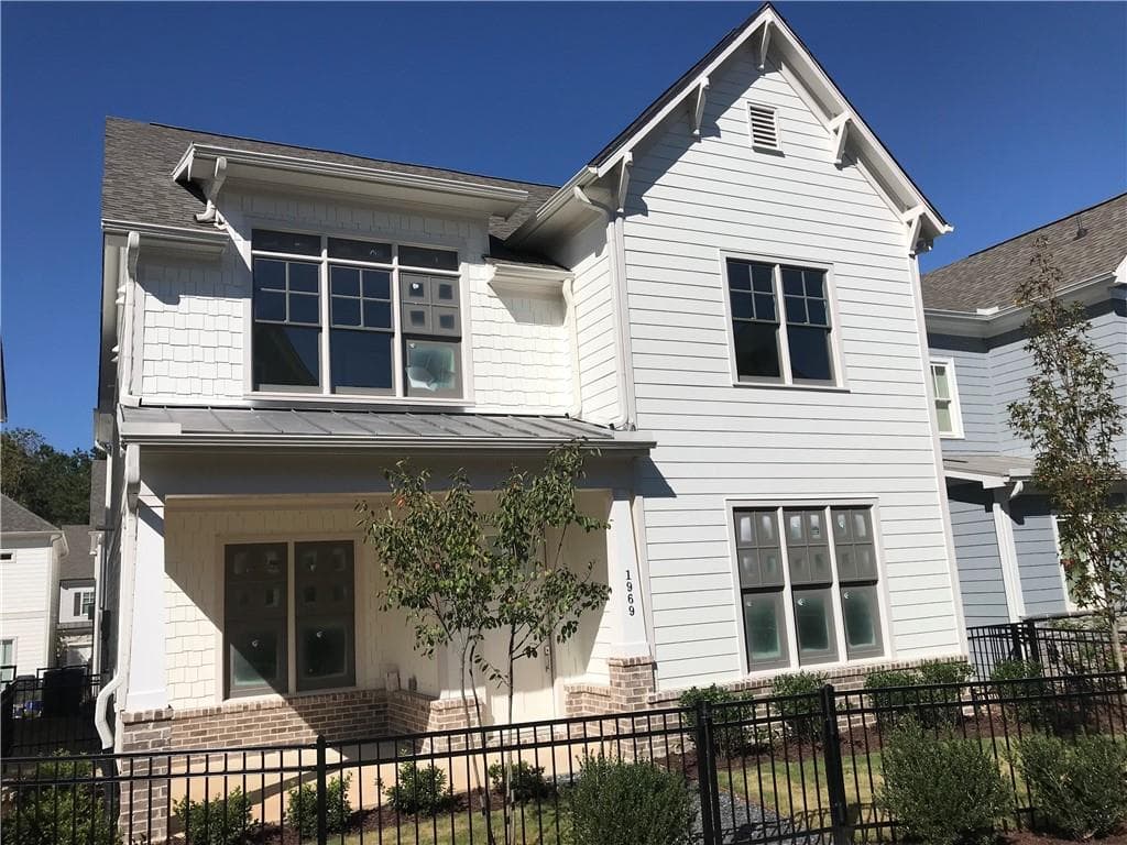 4 bedroom, 4 bathroom, 2,733 sq ft single family residence sold at 1972 Westside Boulevard NW, Atlanta, GA 30318