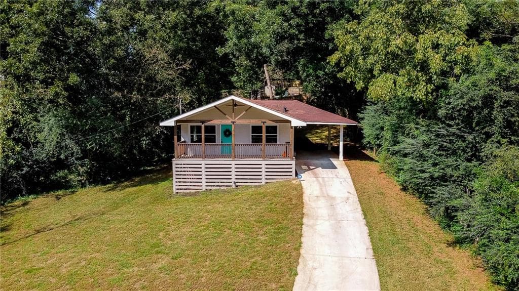 4 bedroom, 2 bathroom, 1,900 sq ft single family residence sold at 1669 Delano Drive, Decatur, GA 30032