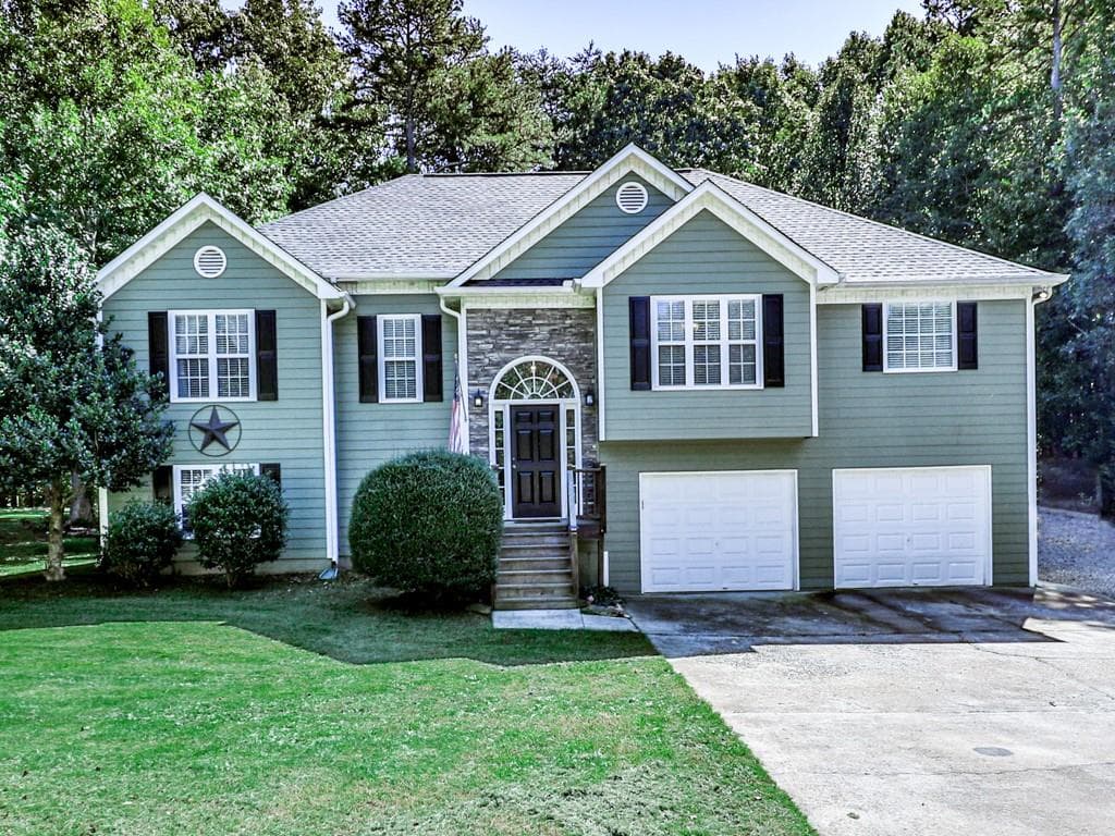 4 bedroom, 3 bathroom, 2,754 sq ft single family residence sold at 313 Laiken Drive, Jasper, GA 30143