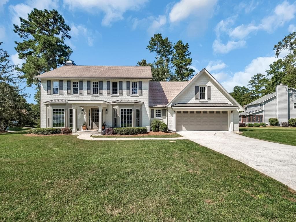 4 bedroom, 3 bathroom, 2,782 sq ft single family residence sold at 400 Silver Pine Trail, Roswell, GA 30076