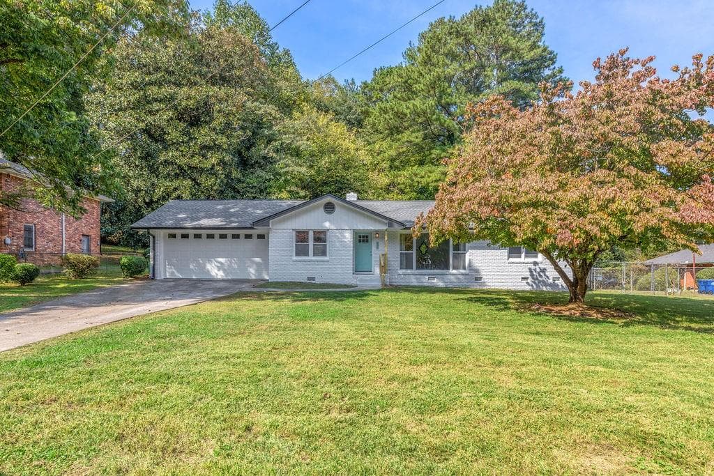 530 Lynn Valley Road, Atlanta, GA 30311 — most recent listing photo