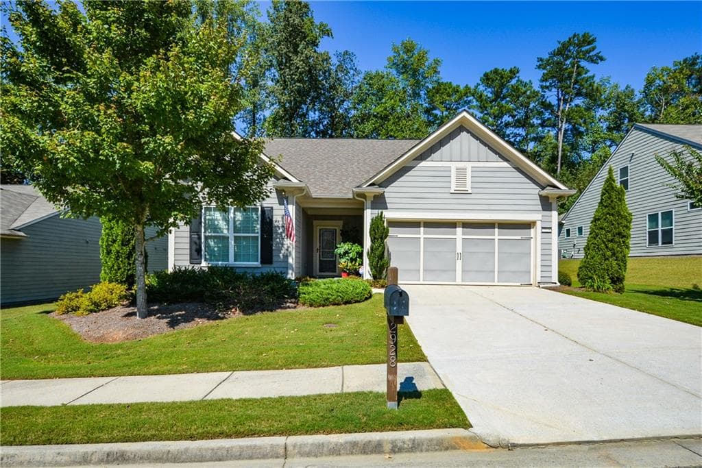 3 bedroom, 2 bathroom, 2,040 sq ft single family residence sold at 2928 Goldfinch Circle, Marietta, GA 30066
