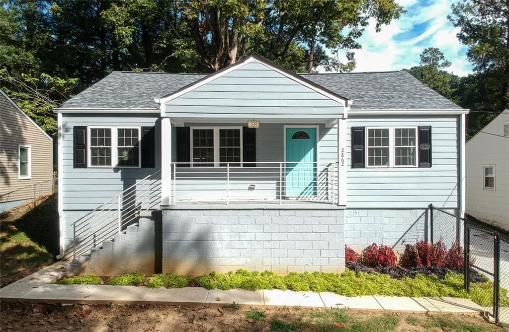 3 bedroom, 3 bathroom, 1,472 sq ft single family residence sold at 2862 PALM Drive, Atlanta, GA 30344