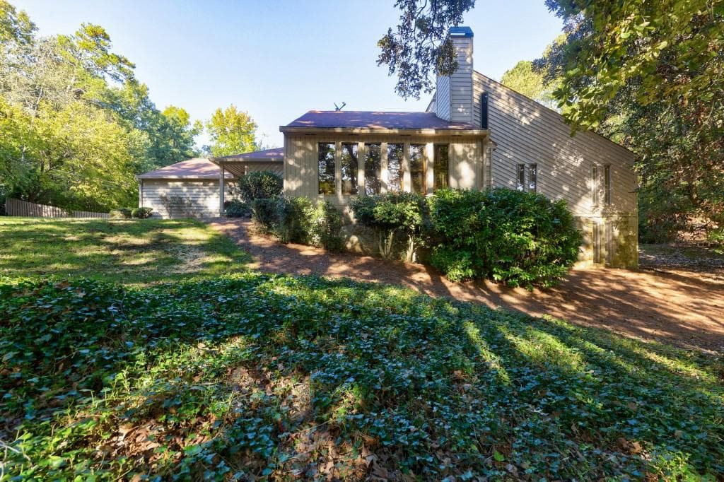 1645 Chevron Way, Sandy Springs, GA 30350 — most recent listing photo