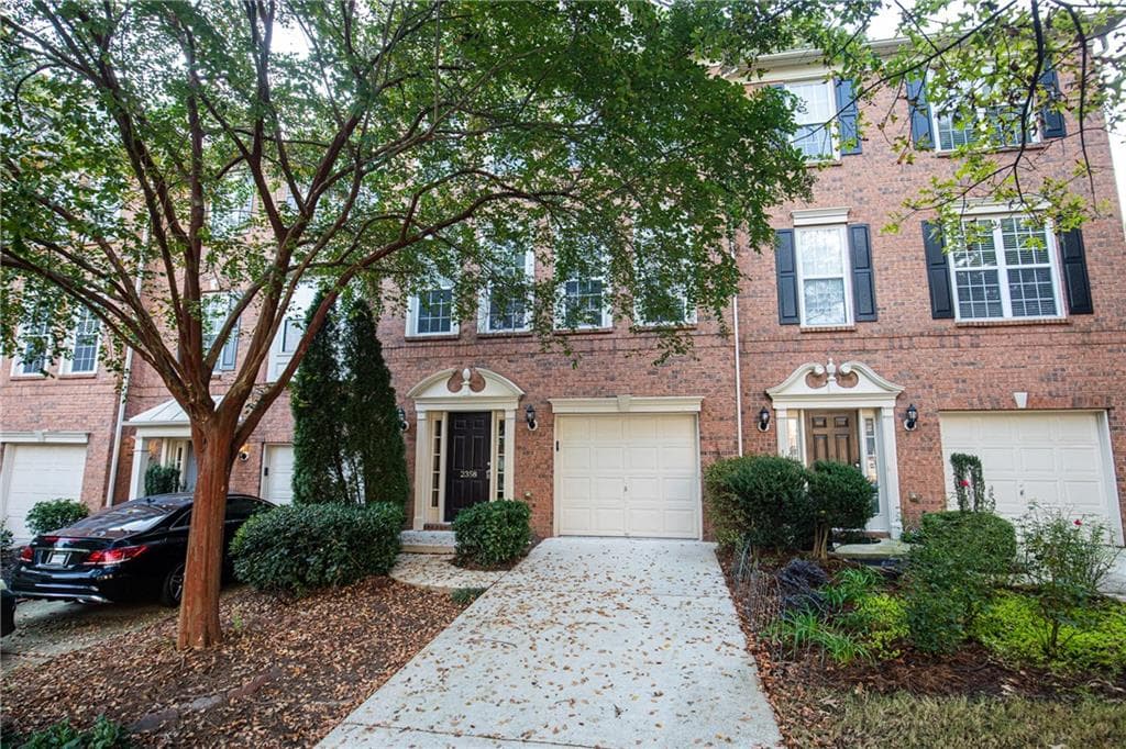 3 bedroom, 4 bathroom, 1,963 sq ft townhouse sold at 2358 Towneview Court, Atlanta, GA 30080