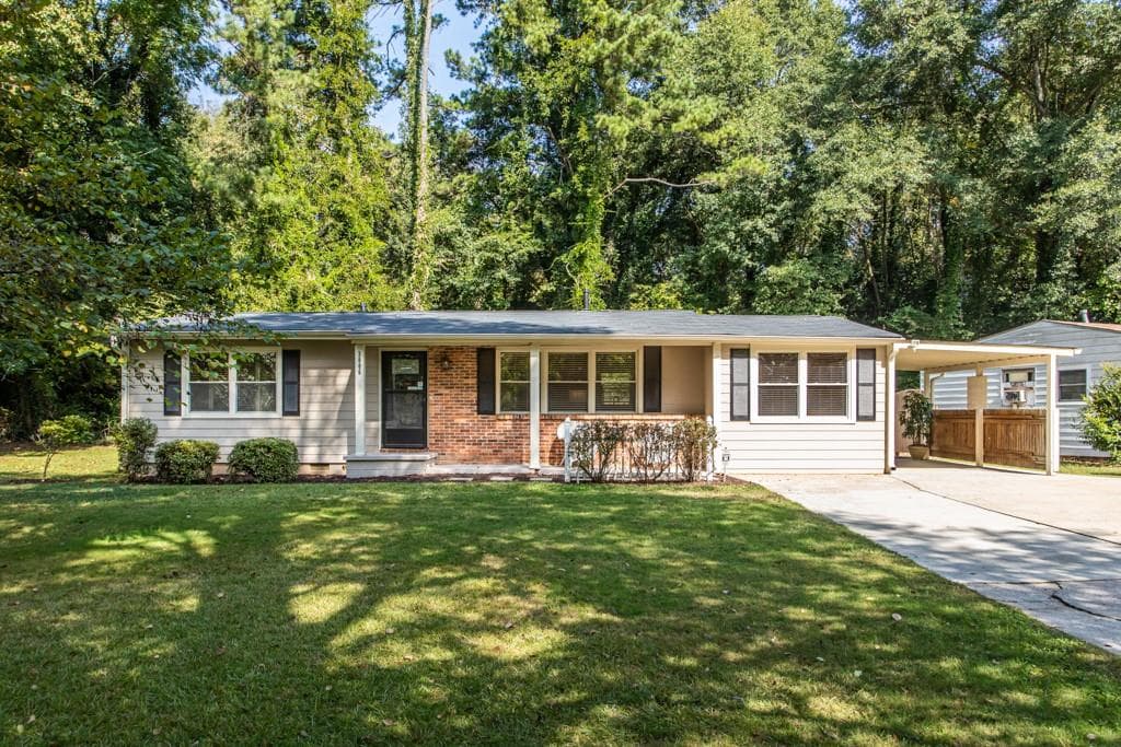 4 bedroom, 2 bathroom, 1,350 sq ft single family residence sold at 3006 Flamingo Drive, Decatur, GA 30033