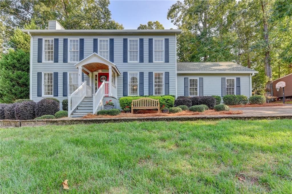 4 bedroom, 4 bathroom, 3,052 sq ft single family residence sold at 4152 Willow Walk, Lilburn, GA 30047