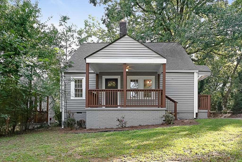 1376 Carnegie Avenue, East Point, GA 30344 — most recent listing photo