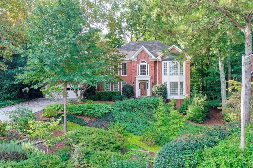 4 bedroom, 5 bathroom, 3,599 sq ft single family residence sold at 4030 Bradbury Drive, Marietta, GA 30062