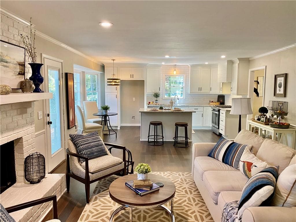 5 bedroom, 3 bathroom, 4,200 sq ft single family residence sold at 2572 Woodland Path, Marietta, GA 30062
