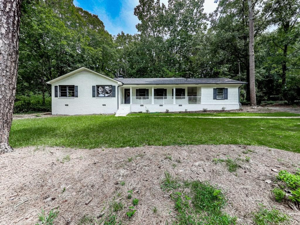 1584 Huntington Drive, Marietta, GA 30066 — most recent listing photo