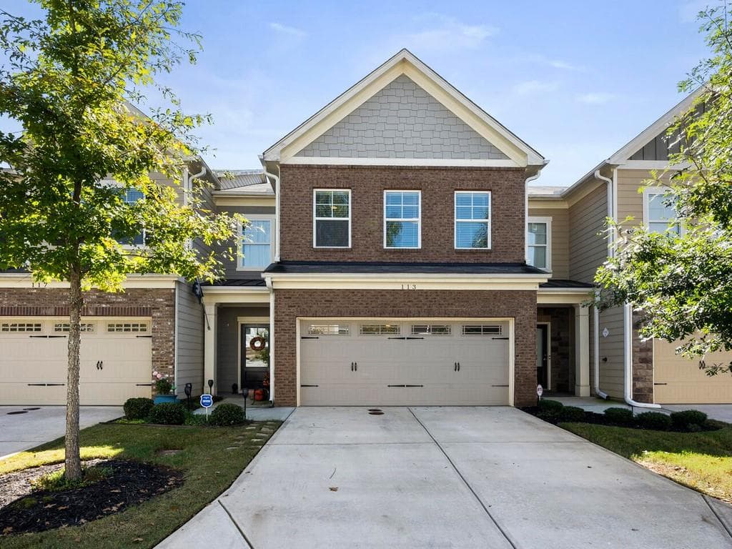 113 Davina Drive, Smyrna, GA 30082 — most recent listing photo