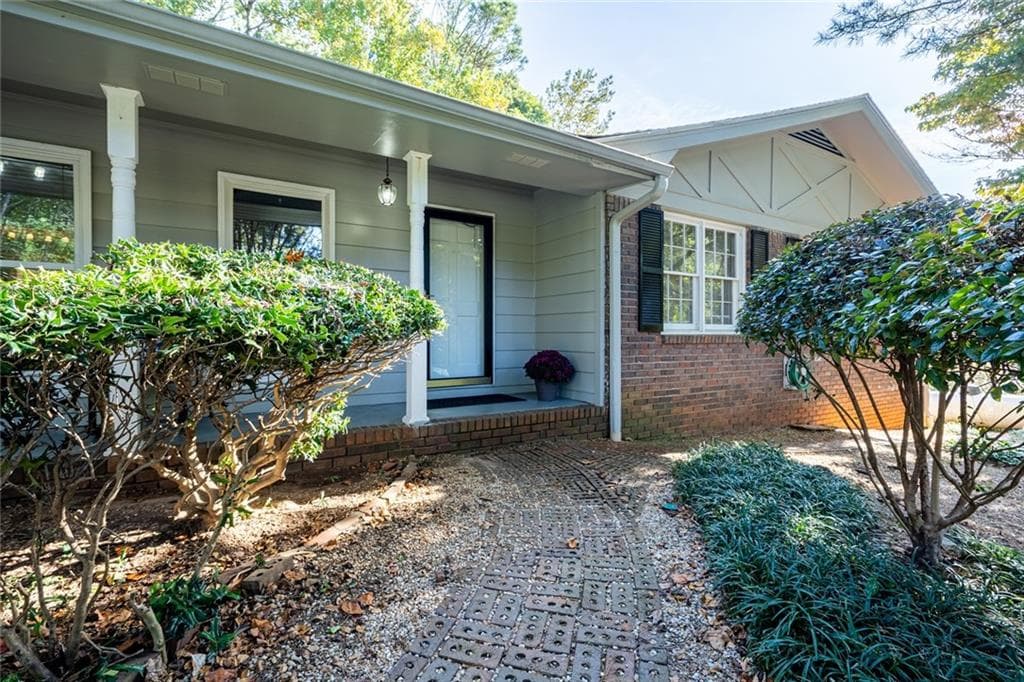 671 Favorwood Drive, Marietta, GA 30060 — most recent listing photo