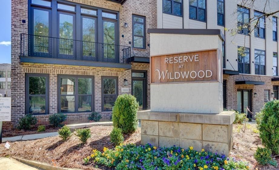 1633 Aldworth Place 49, Atlanta, GA 30339 — most recent listing photo