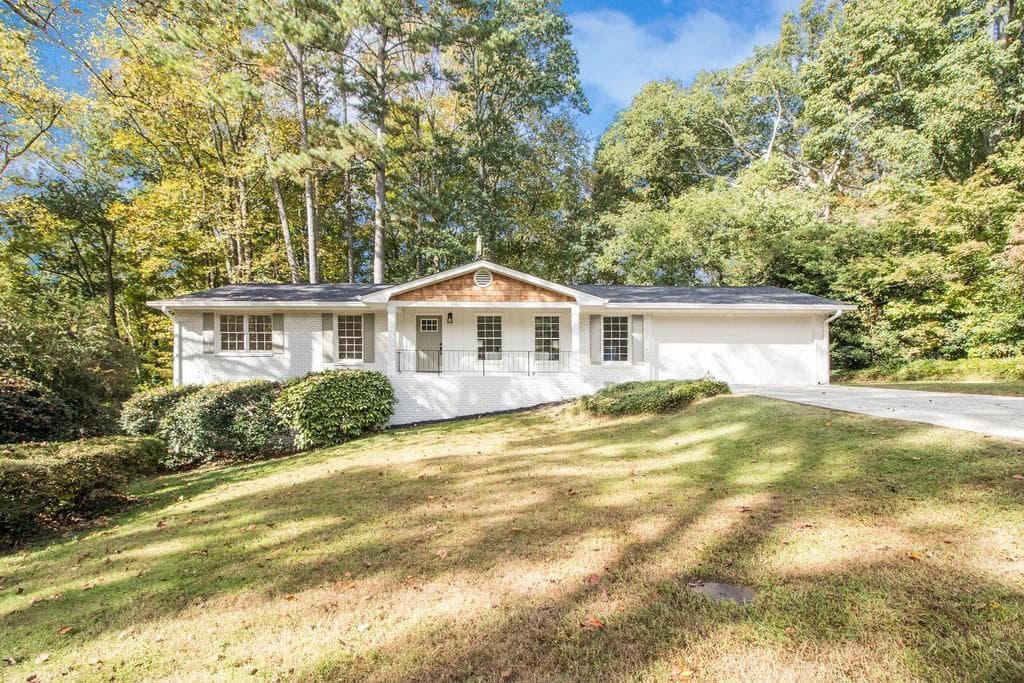 3212 SE Foxwood Trail, Smyrna, GA 30082 — most recent listing photo