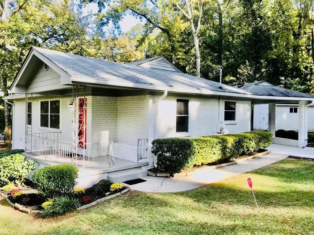 3 bedroom, 2 bathroom, 1,025 sq ft single family residence sold at 2769 Claire Terrace, Decatur, GA 30032