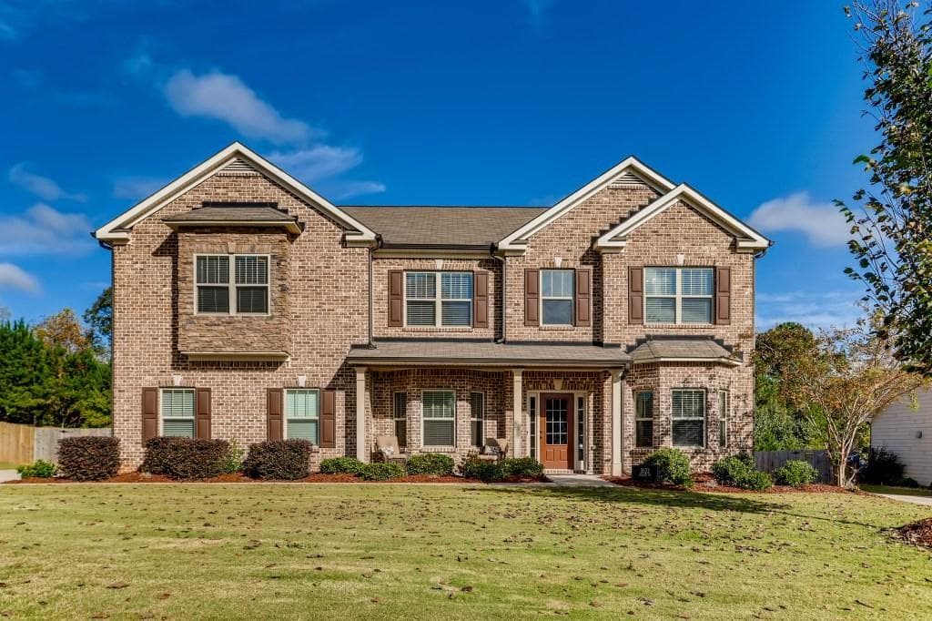 6 bedroom, 5 bathroom, 5,589 sq ft single family residence sold at 3122 Staglin Drive, Powder Springs, GA 30127