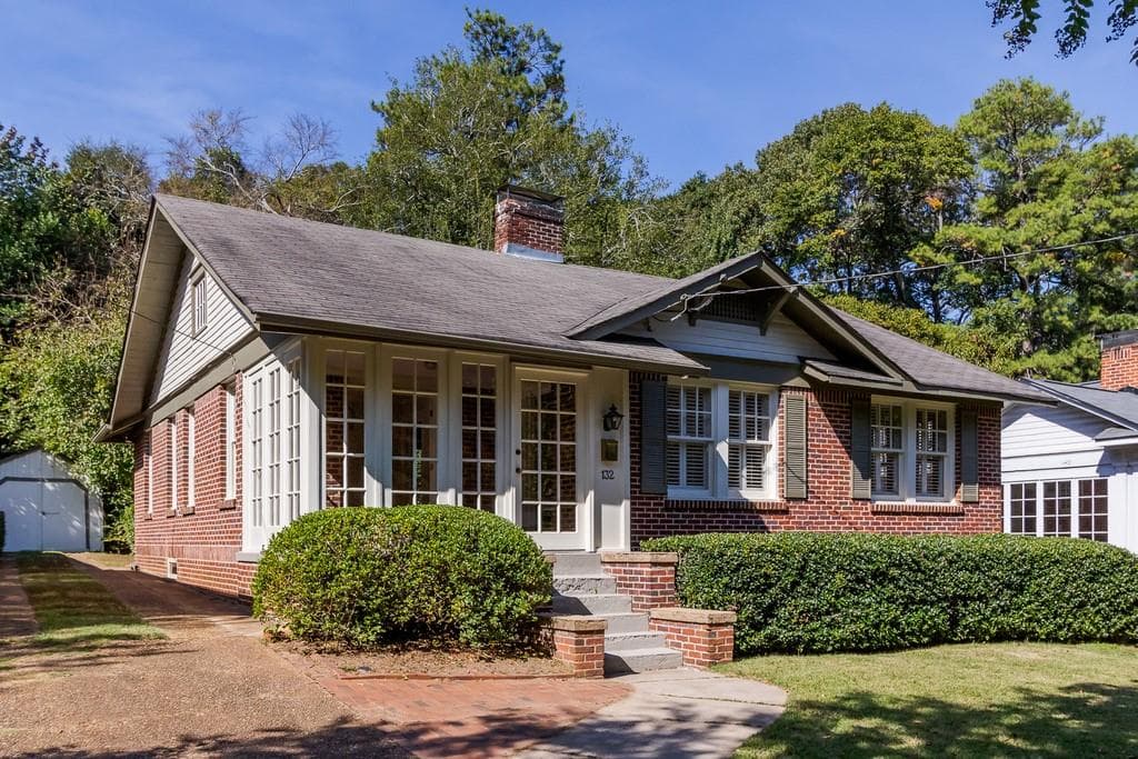 3 bedroom, 1 bathroom, 1,340 sq ft single family residence sold at 132 Ponce De Leon Court, Decatur, GA 30030